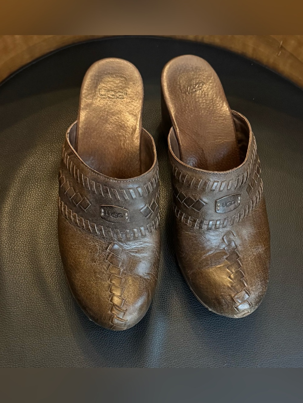 UGG Australia Vivica Mules Woven Brown Leather Stud Size 8